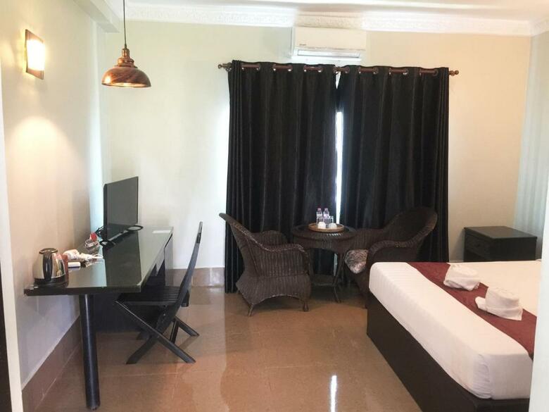 Hostal Tanei Guesthouse