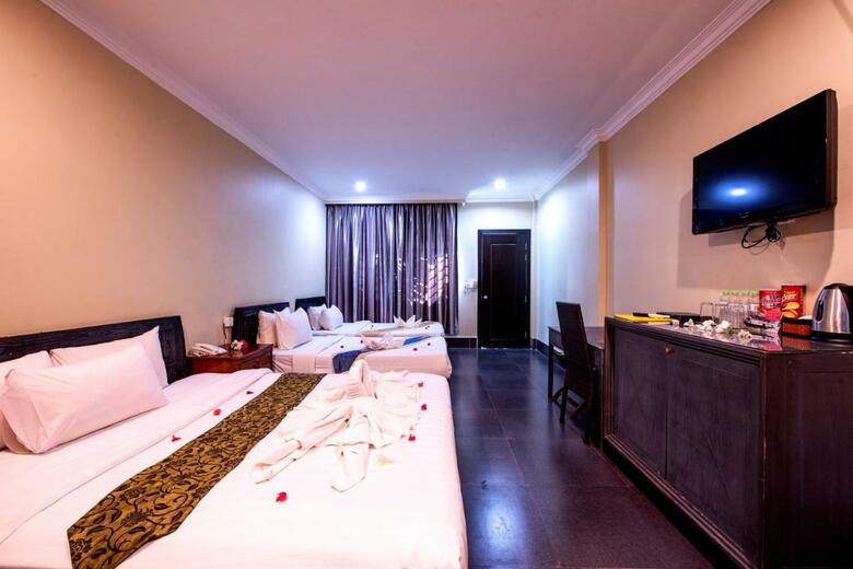 Hostal Tanei Guesthouse