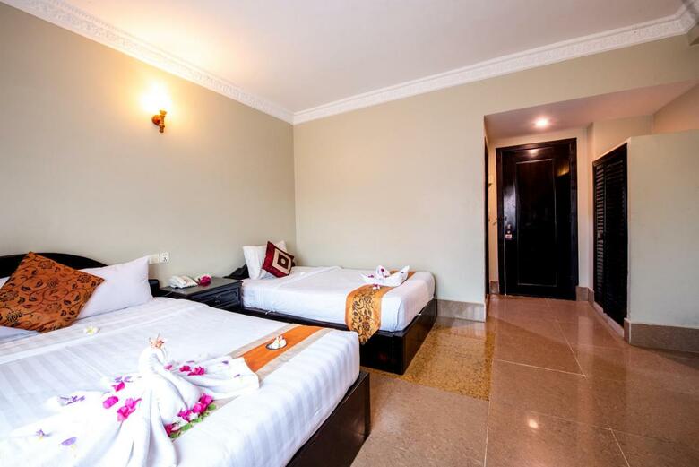 Hostal Tanei Guesthouse