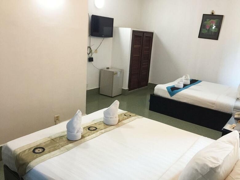 Hostal Tanei Guesthouse