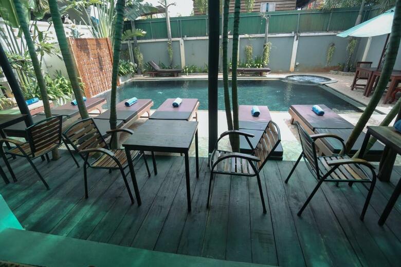 Hostal Tanei Guesthouse