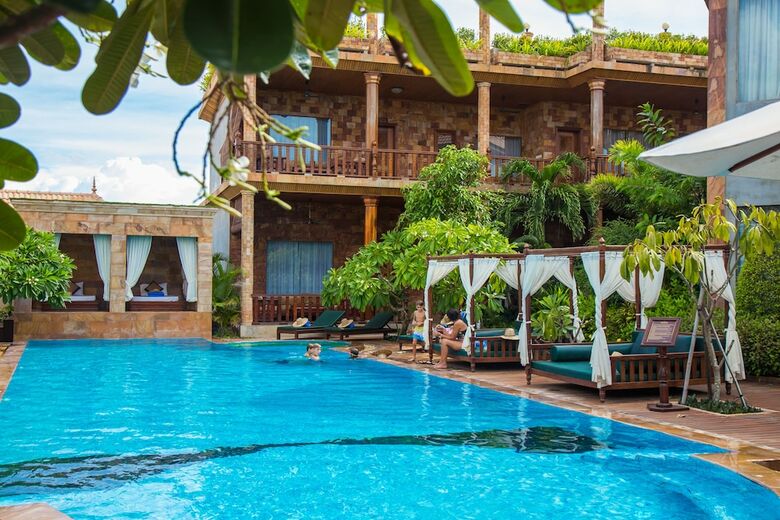 Hotel Model Angkor Resort &amp; Residence