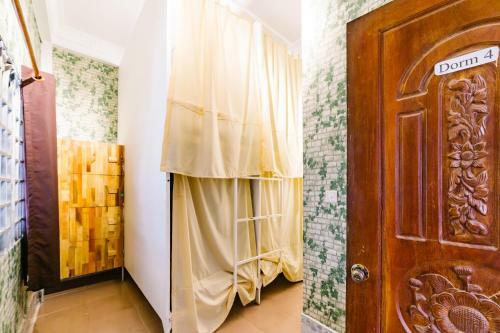 Hostal Krorma Yamato Guesthouse