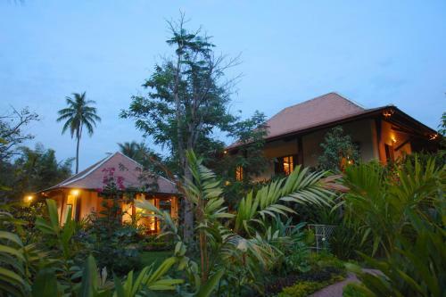 Villa Amatao Tropical Residence