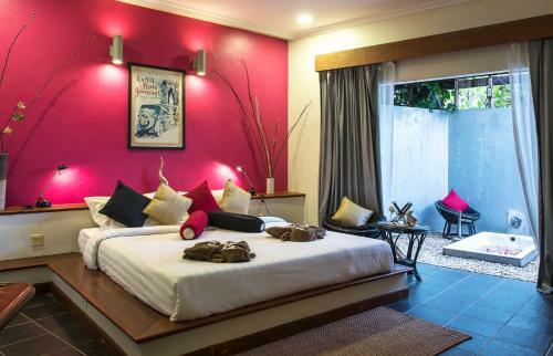 Villa Amatao Tropical Residence