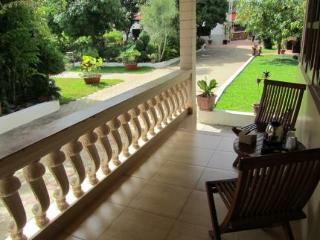 Les Bambous Boutique Hotel