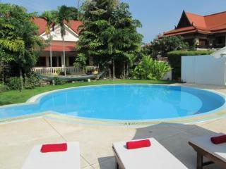 Les Bambous Boutique Hotel