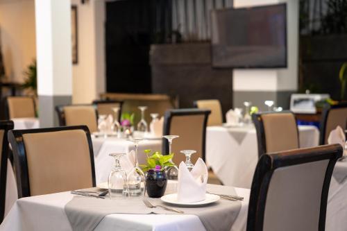 Popular Boutique Hotel