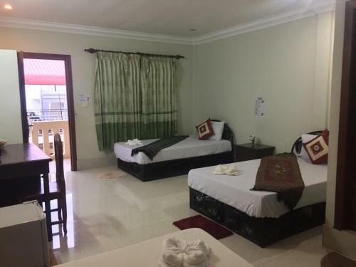 Hostal Iki Iki Guesthouse