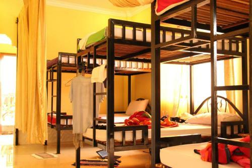 Hostal Iki Iki Guesthouse