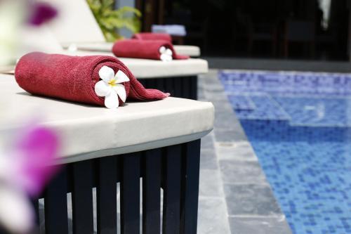 Posada Shadow Angkor Hotel