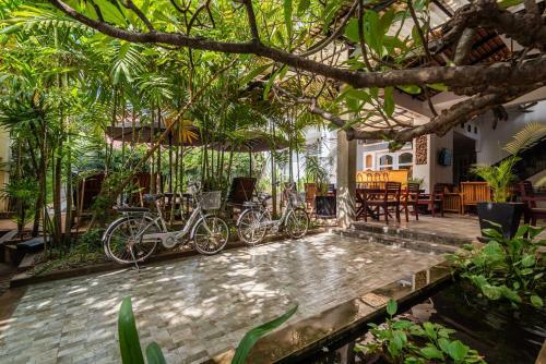 Landing Point Hotel