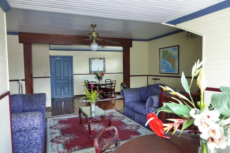 Hotel Santo Tomas