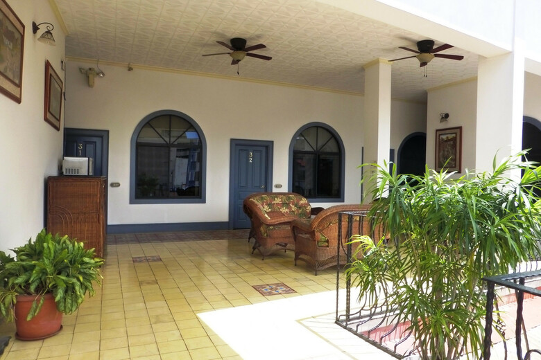 Hotel Santo Tomas
