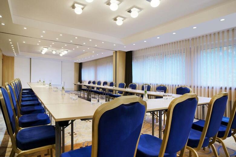 Le Meridien Parkhotel Frankfurt