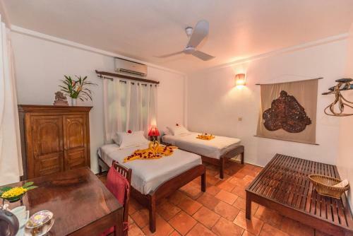 Borann, L'auberge Des Temples