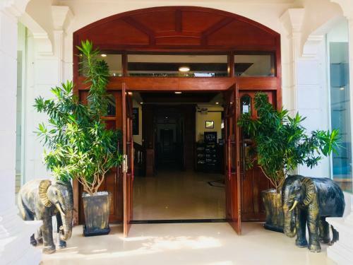 Hostal Samros Khmer Villa