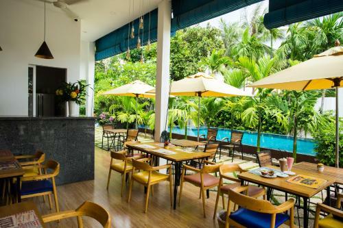 Sakara Boutique Villa