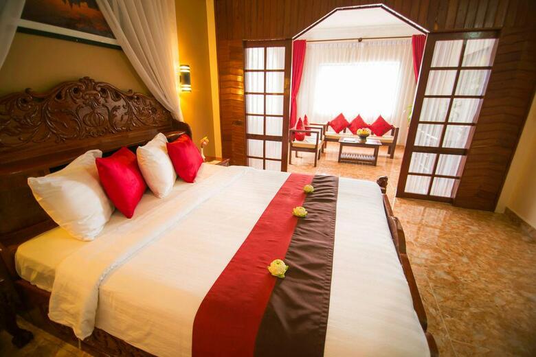 Reaksmey Chanreas Hotel