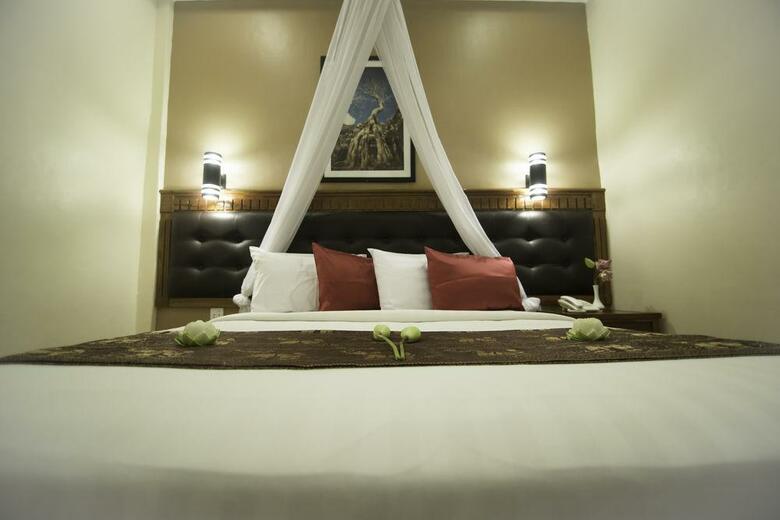 Reaksmey Chanreas Hotel