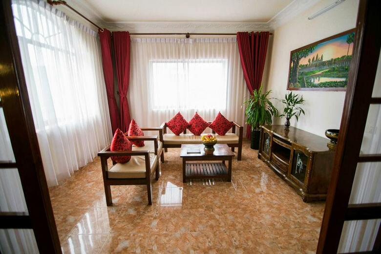 Reaksmey Chanreas Hotel