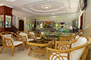 Damnak Riverside Hotel
