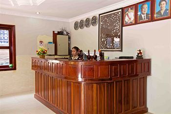 Damnak Riverside Hotel