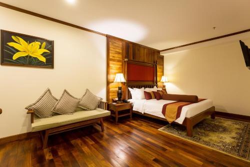 Hotel Empress Residence Resort And Spa
