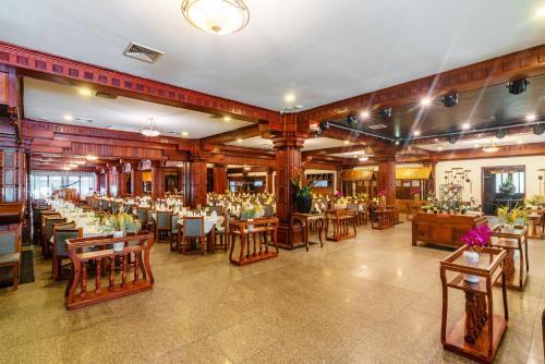 Hotel Empress Residence Resort And Spa