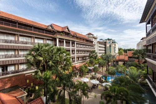 Hotel Empress Residence Resort And Spa