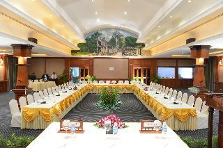 Ree Hotel