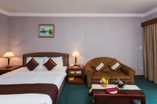 Angkor Howard Hotel
