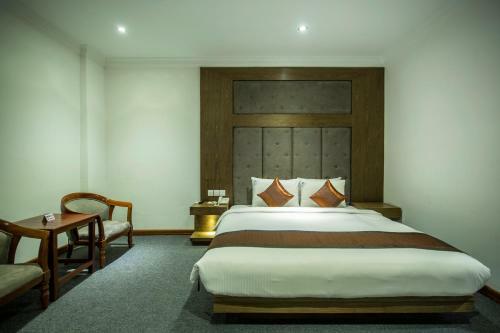 Angkor Howard Hotel