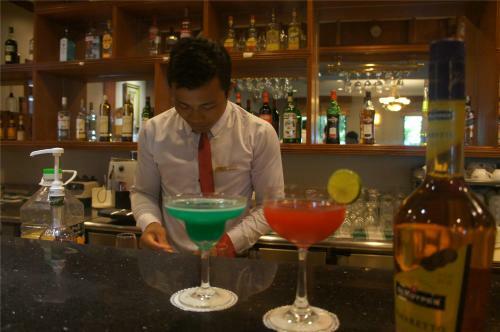 Angkor Howard Hotel
