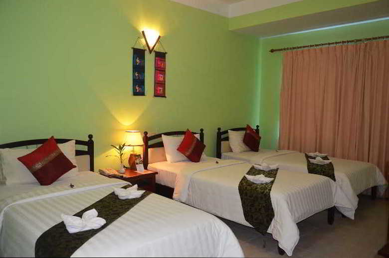 Parklane Hotel