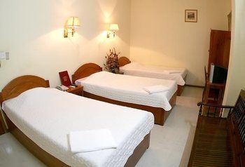 Hostal Mom's Guesthouse