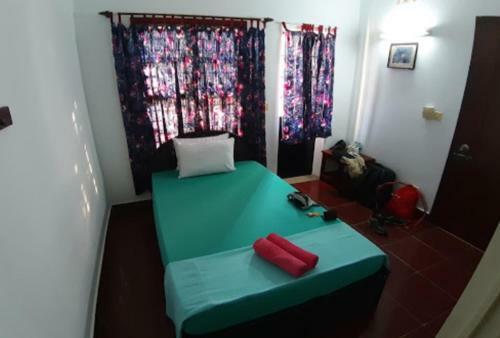 Hostal Smiley's Guesthouse