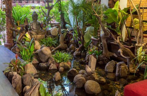 Hotel Three Room D'angkor Boutique