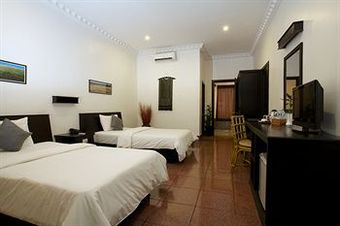 The Moon Boutique Hotel