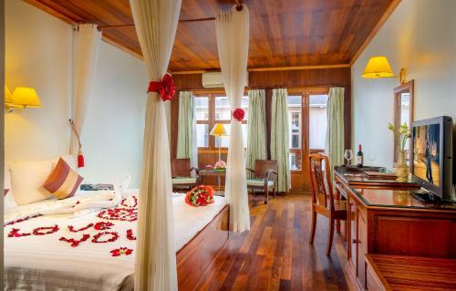 Ta Prohm Hotel