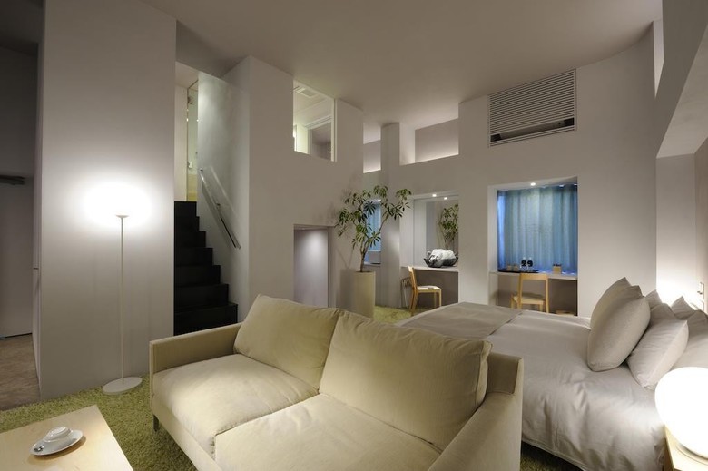 Roppongi Hotel S