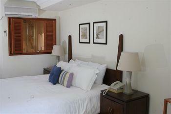 Hotel Mango Bay Beach Resort