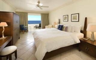 Hotel Mango Bay Beach Resort