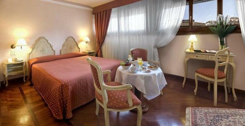 Hotel Pierre