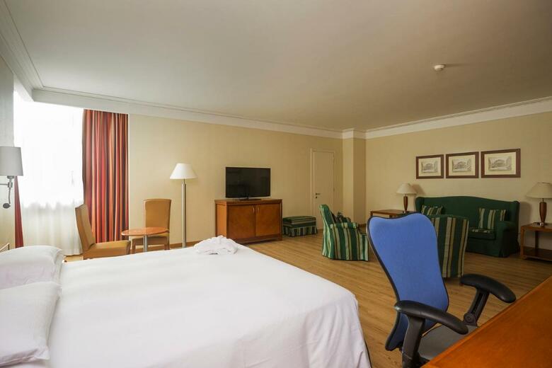 Hotel Hilton Rome Airport