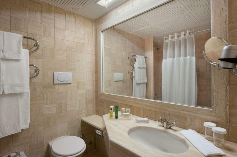 Hotel Hilton Rome Airport