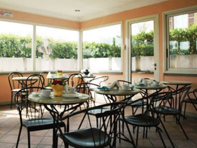 Bed & Breakfast Center 1-2-3