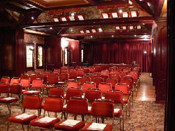 Hotel Russott