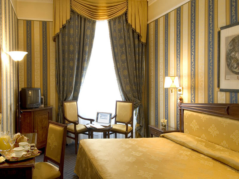 Hotel Sina De La Ville