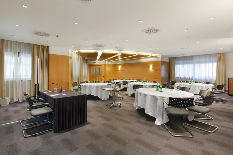 Hotel NH Milano Machiavelli